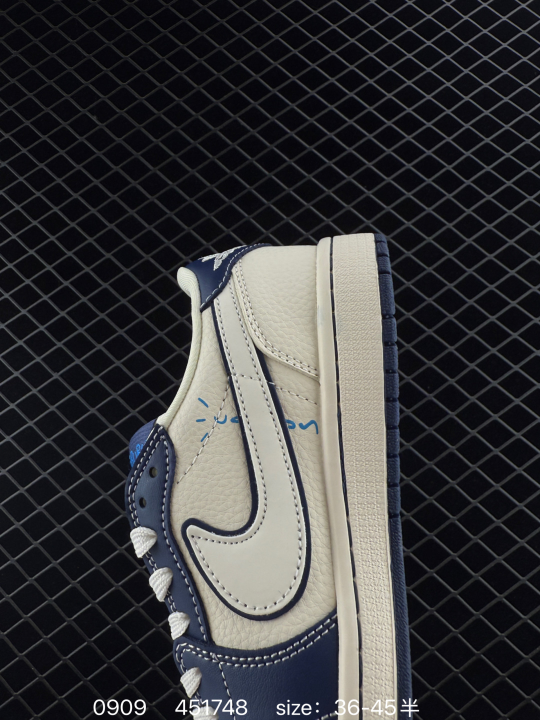 Travis Scott x Nike Air Jordan 1 Low x LABUBU